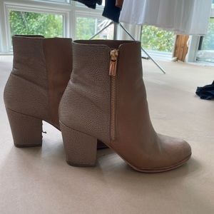 Michael Kors beige ankle boots